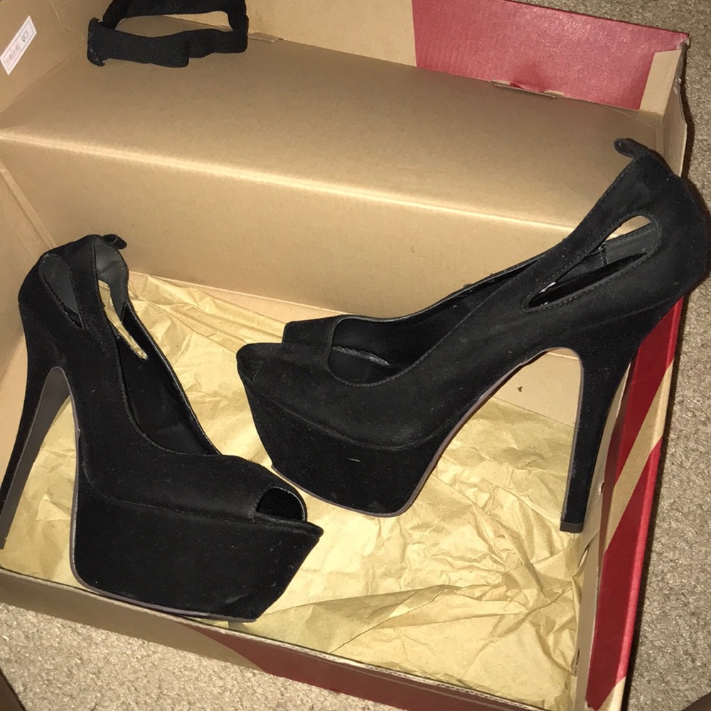 Suede heels